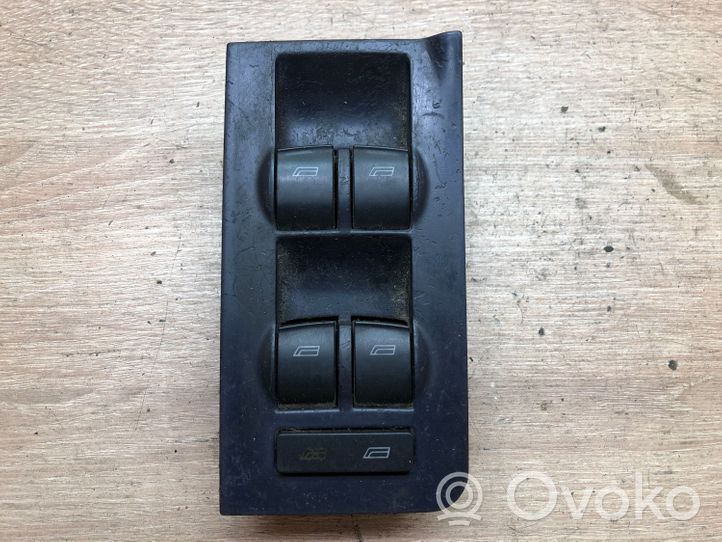 Audi A6 S6 C5 4B Interruttore di controllo dell’alzacristalli elettrico 4B0959851