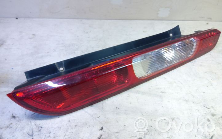 Ford Focus Lampy tylne / Komplet 4M5113404A