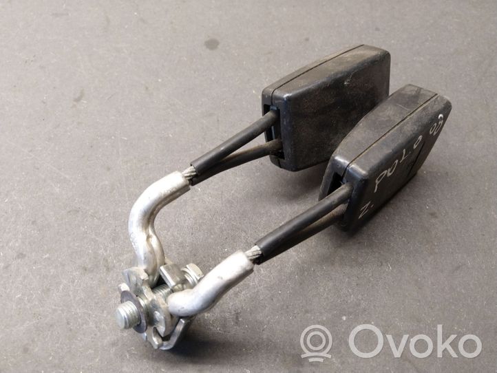 Volkswagen Polo IV 9N3 Boucle de ceinture de sécurité arrière 6Q0857488D