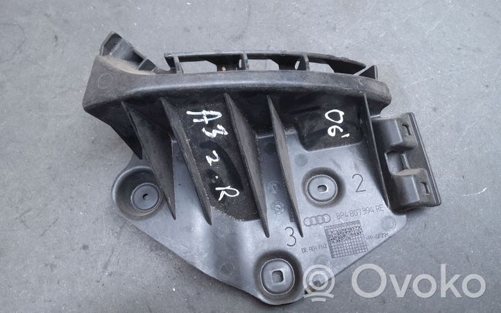 Audi A3 S3 A3 Sportback 8P Staffa di rinforzo montaggio del paraurti anteriore 8P4807394