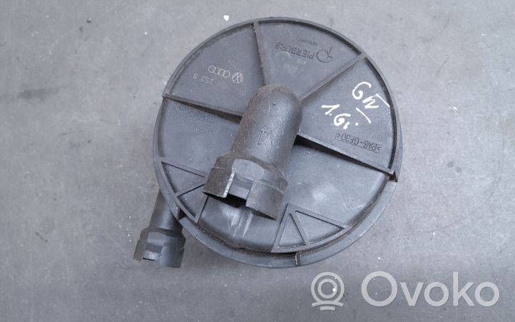 Volkswagen Golf IV Другая деталь кондиционера воздуха 06A959253B