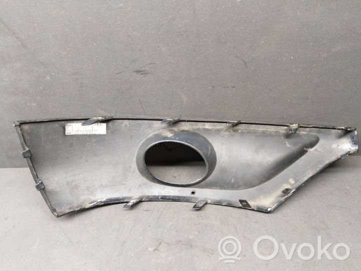 Volkswagen Touareg I Grille inférieure de pare-chocs avant 7P6807489B