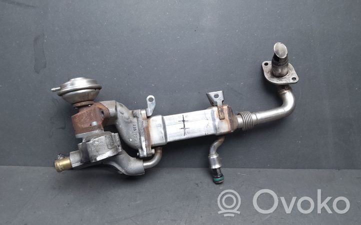 Audi A8 S8 D3 4E EGR-venttiili/lauhdutin 057131512G