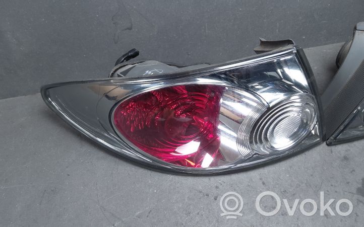 Mazda 6 Lampy tylne / Komplet 22061971