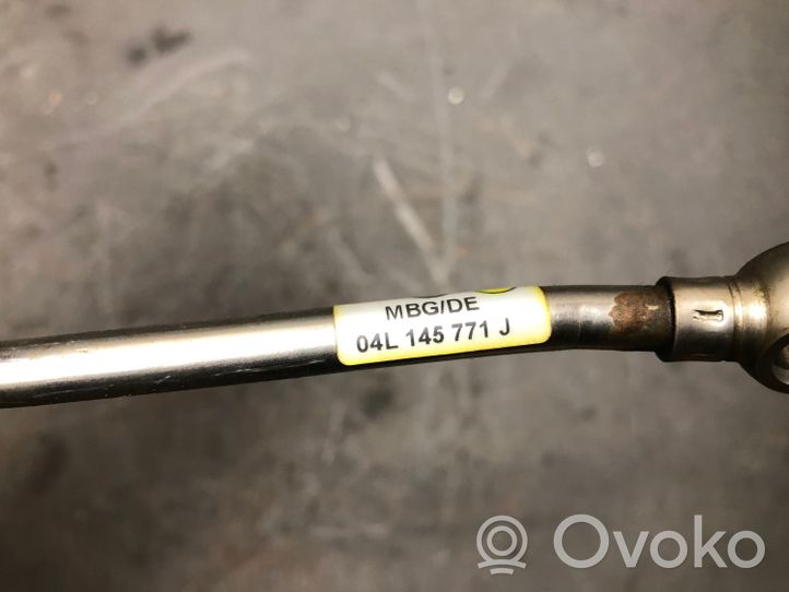 Audi Q2 - Tubo flessibile mandata olio del turbocompressore turbo 04L145771J