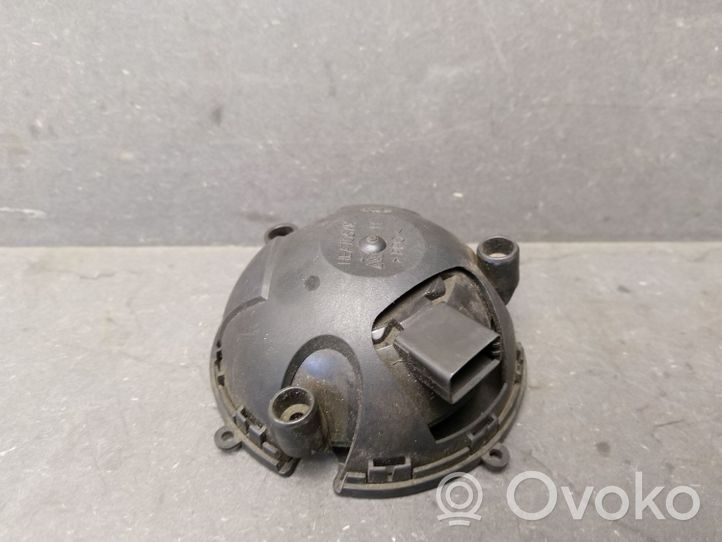 Audi A8 S8 D3 4E Parte dello specchietto retrovisore della portiera anteriore 4E1858531N