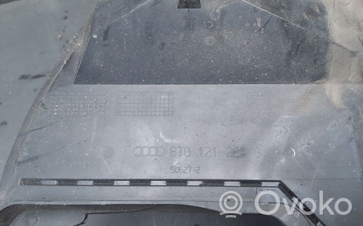 Audi A5 8T 8F Wlot / Kanał powietrza intercoolera 8T0121284G