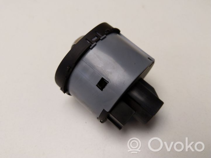 Skoda Superb B6 (3T) Light switch 3T0941431B