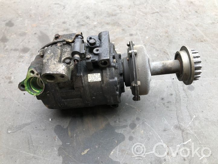 Volkswagen Phaeton Ilmastointilaitteen kompressorin pumppu (A/C) 7H0820805C