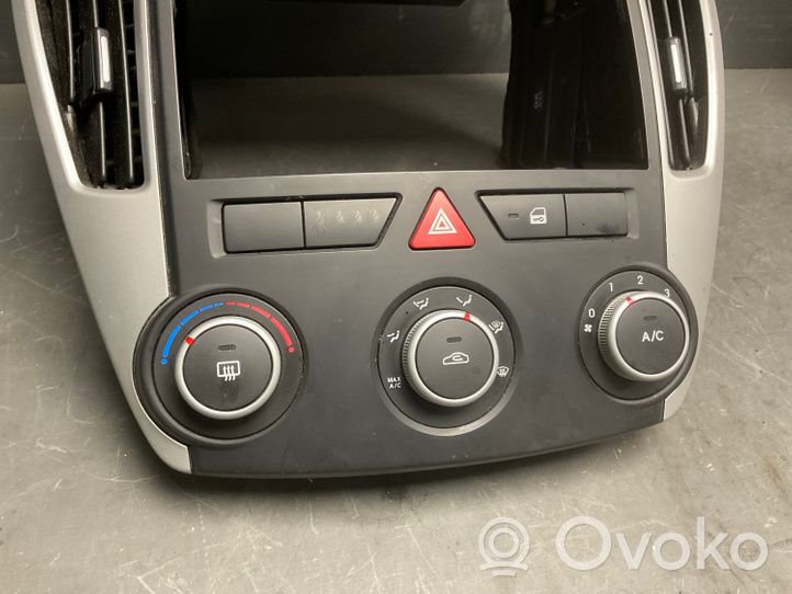 KIA Ceed Panneau de garniture console centrale 957101H700