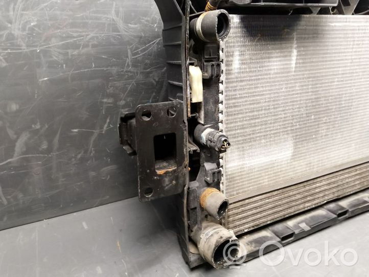 Seat Toledo IV (NH) Support de radiateur sur cadre face avant 5JA805588N