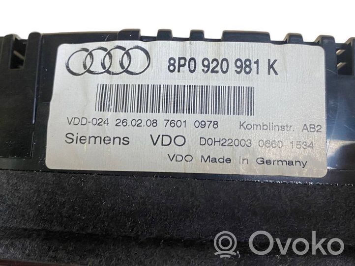 Audi A3 S3 A3 Sportback 8P Spidometras (prietaisų skydelis) 8P0920981K