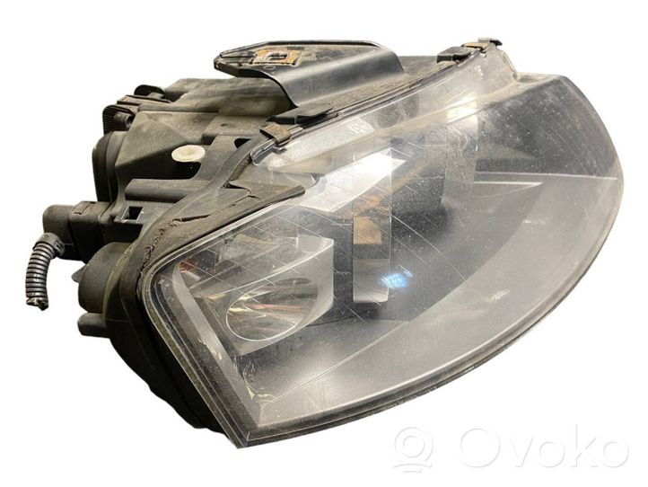 Audi A3 S3 A3 Sportback 8P Lampa przednia 8P0941004L