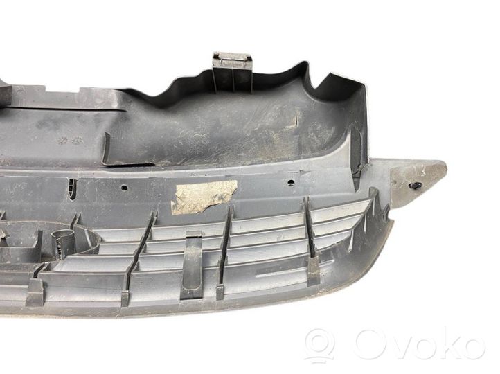 Ford Focus Oberes Gitter vorne 8M5J8200A