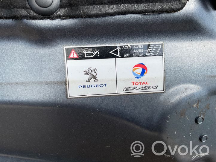 Peugeot 308 Couvercle cache moteur 