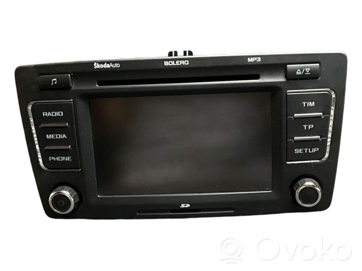 Skoda Octavia Mk2 (1Z) Radio/CD/DVD/GPS-pääyksikkö 1Z0035156F