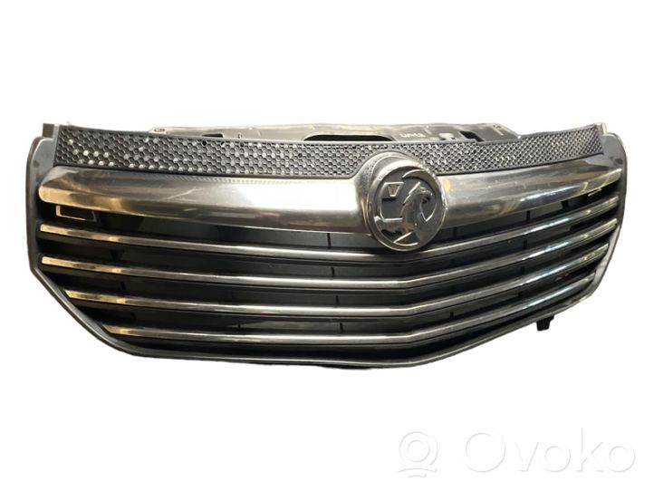 Opel Vivaro Front bumper upper radiator grill 23041900