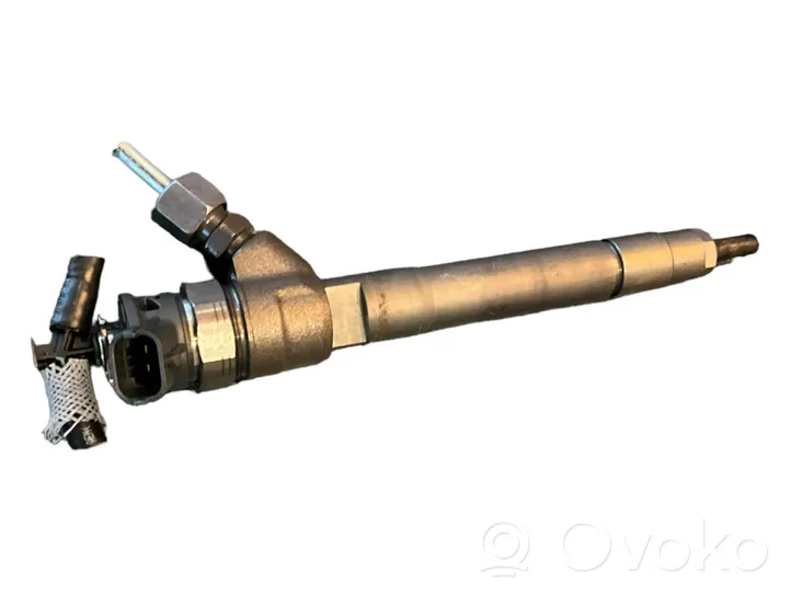 Opel Vivaro Fuel injector 0445110569