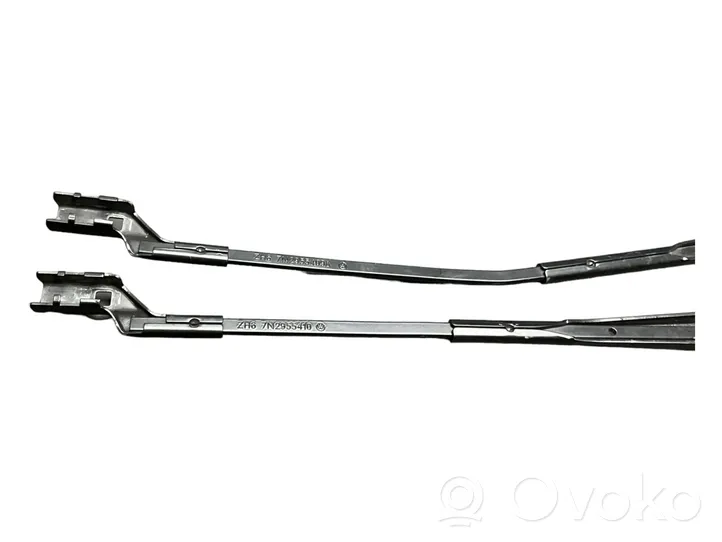 Volkswagen Sharan Front wiper blade arm 7N2955409A