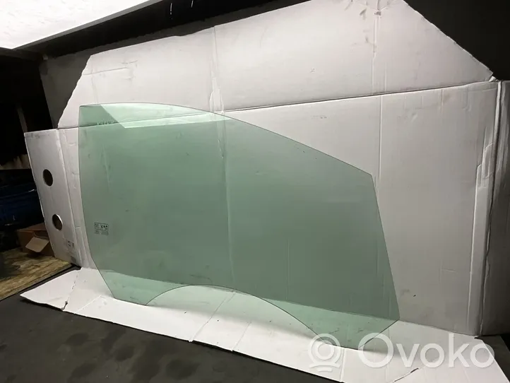 Ford Kuga I Front door window glass four-door 8V41S21410A