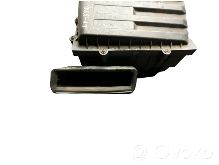 Skoda Octavia Mk2 (1Z) Obudowa filtra powietrza 5Q0129618B