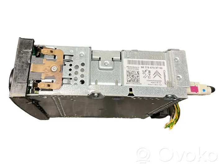 Citroen C4 Grand Picasso Unité principale radio / CD / DVD / GPS 9677573XT