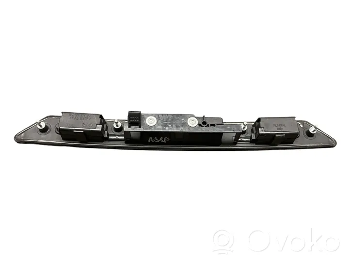 Audi A4 S4 B7 8E 8H Luce d’arresto centrale/supplementare 8P4827574