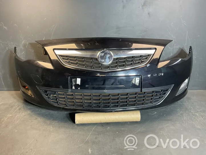 Opel Astra J Zderzak przedni 13264403