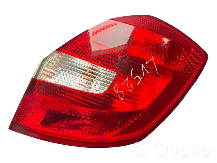 Skoda Fabia Mk2 (5J) Lampa tylna 5J6945112