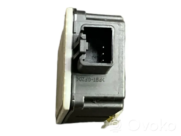 Volvo V50 Door central lock control unit/module 31268992