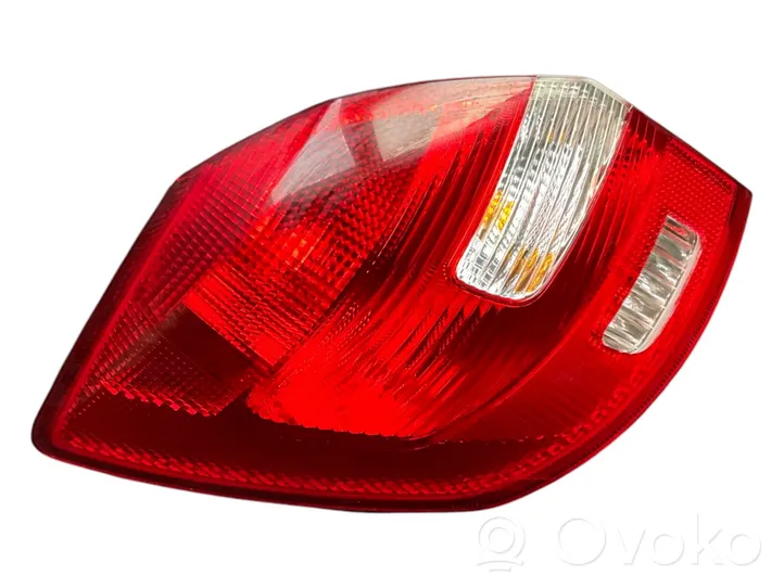 Skoda Fabia Mk2 (5J) Lampa tylna 5J6945095