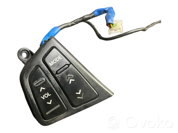 Hyundai i30 Interruptores/botones de la columna de dirección 200003371