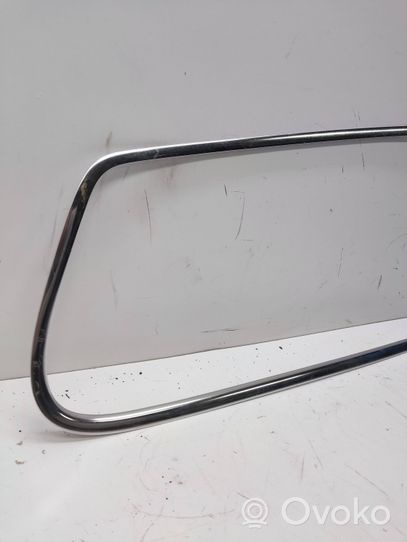 Volkswagen PASSAT B6 Rear side glass trim 3C9853346