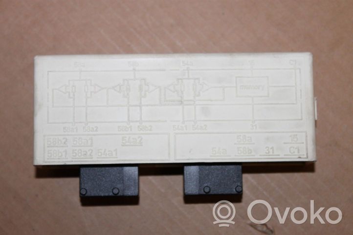 Saab 9000 CS Module d'éclairage LCM 4109096