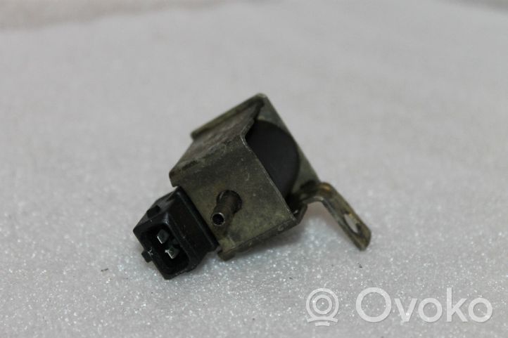 Seat Cordoba (6L) Turboahtimen magneettiventtiili 7M0906283B