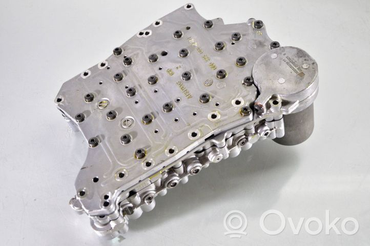 Volkswagen PASSAT B5 Sterownik hydrauliczny skrzyni biegów Hydraulika 0DD 325 066 F 