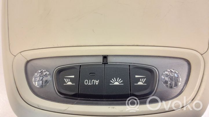 Volvo V40 Moduł / Przekaźnik oświetlenia wnętrza kabiny 31268141