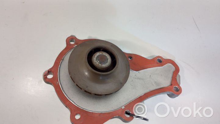 Volvo V40 Pompe de circulation d'eau 26739302