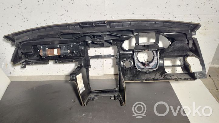 Mercedes-Benz B W245 Dashboard A16968007