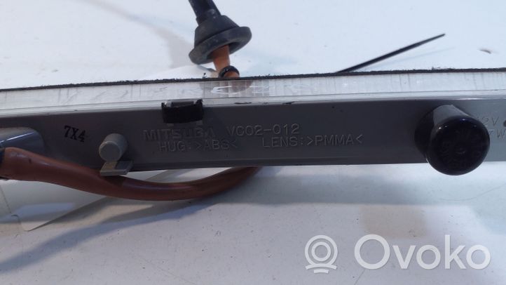 Subaru Impreza III Luce d’arresto centrale/supplementare VC02012