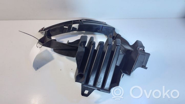 Mercedes-Benz A W169 Fog light bracket A1698850865