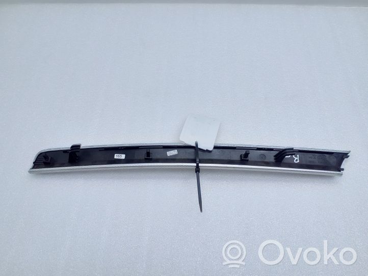 Audi Q7 4L Baguette moulure de porte arrière 4L0867420