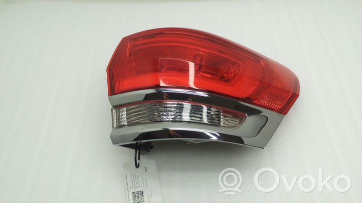 Jeep Grand Cherokee Luci posteriori F00HTC402600