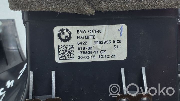 BMW 2 F45 Centrinės oro grotelės 9262955