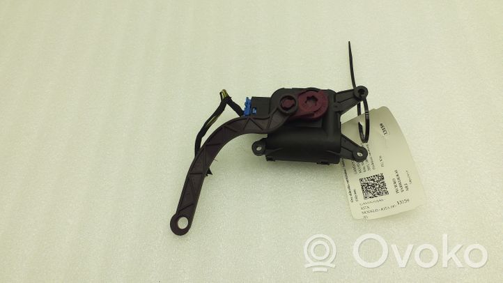 Volkswagen Eos Air flap motor/actuator 0132801344