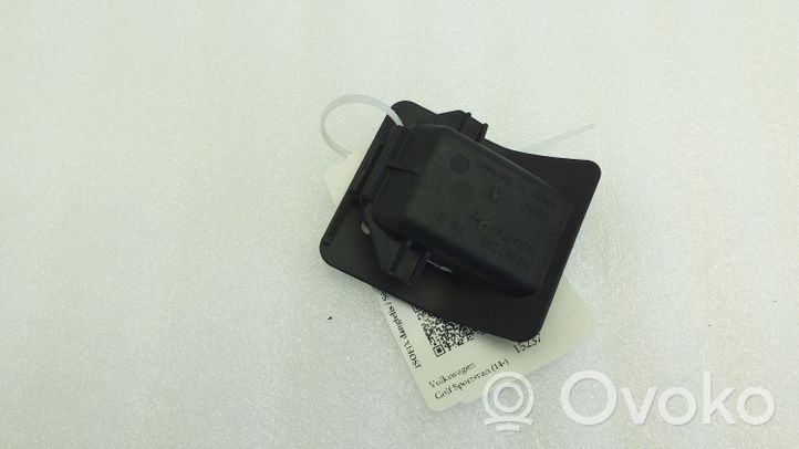 Volkswagen Golf Sportsvan ISOFIX cover cap 510887233