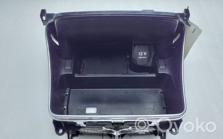 Mercedes-Benz GLC X253 C253 Schowek deski rozdzielczej A2056801005