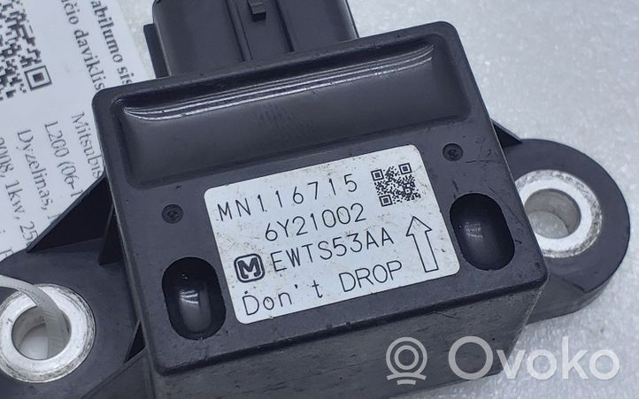 Mitsubishi L200 Czujnik przyspieszenia ESP MN116715