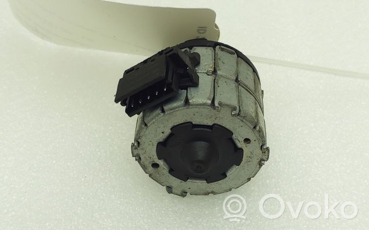 BMW 3 E90 E91 Headlight level adjustment motor 69385639