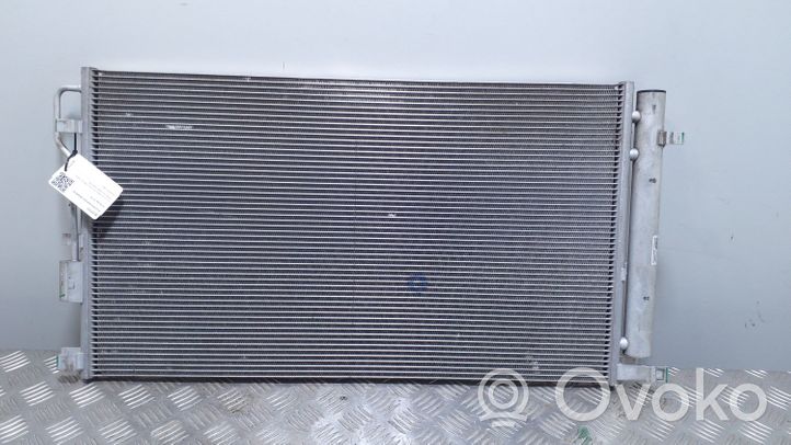 KIA Sportage Radiateur condenseur de climatisation F200NFFAB0